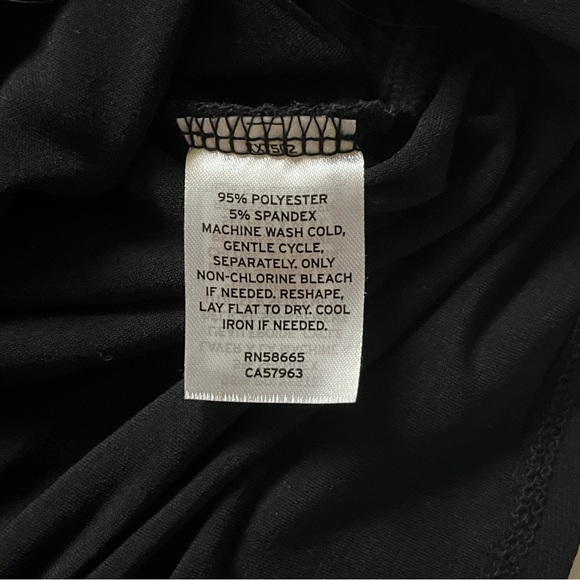 Slinky Ruched Top - Picture 5 of 6